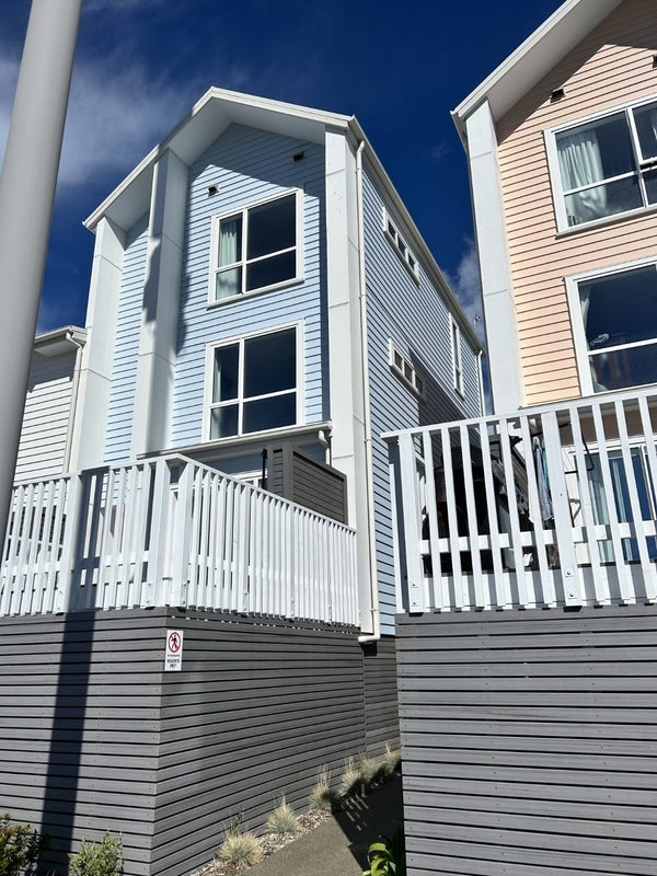 8/29 Beresford Street, New Brighton, Christchurch - Carousel 2