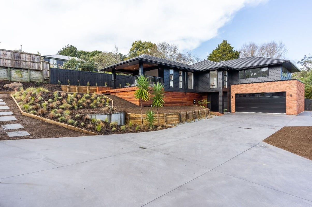 9 Soldier Way, Parahaki, Whangarei - Carousel 1