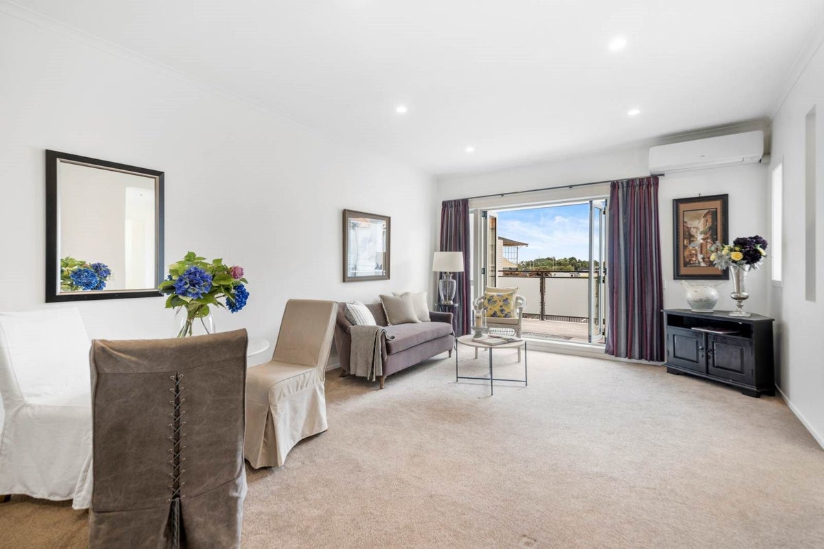 51/218 Green Lane West, Epsom, Auckland - Carousel 2