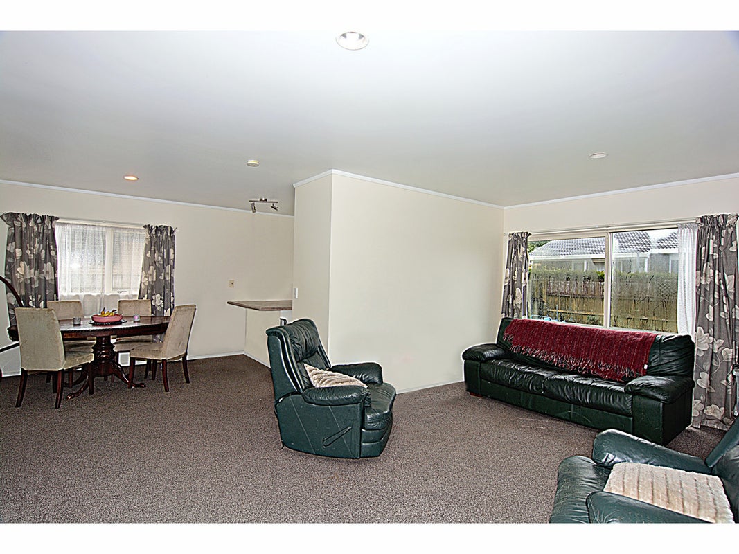 1 Riverside Drive, Waiuku, Waiuku - Carousel 2