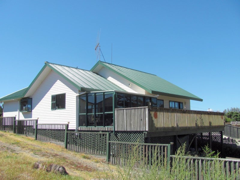 616 Waitarere Beach Road, Waitarere Beach, Levin - Carousel 1