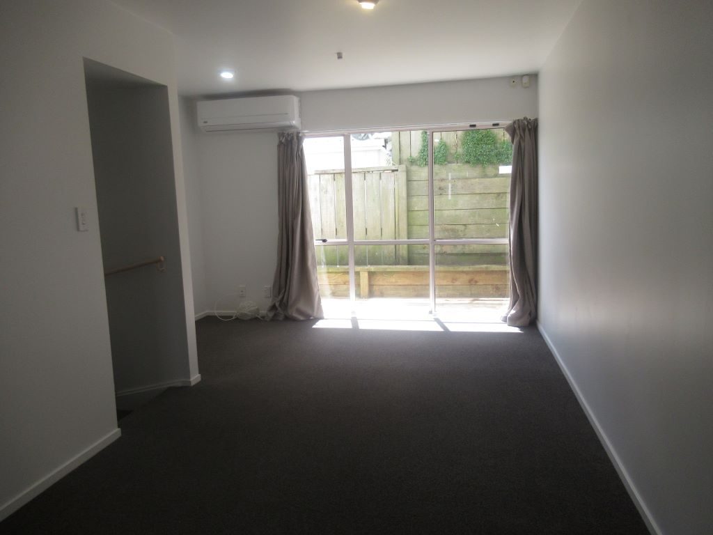 22/20 Thompson St, Mount Cook, Wellington - Carousel 2