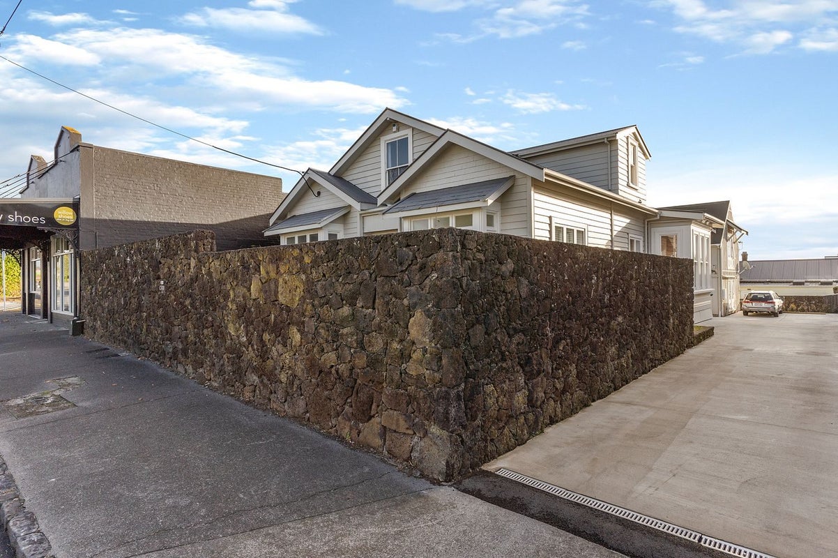 109 Sandringham Road, Sandringham, Auckland - Carousel 18