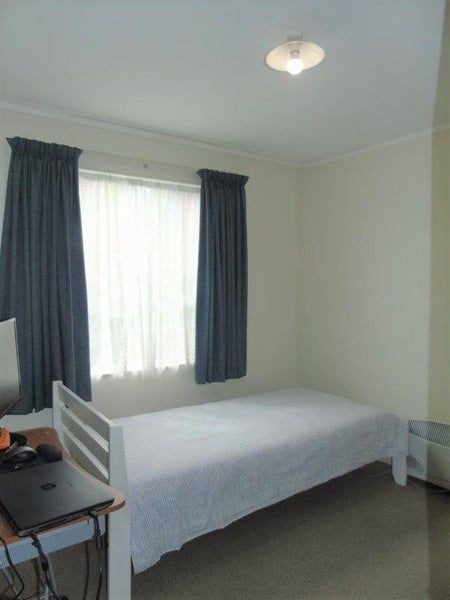 1 Takatimu Way, Johnsonville, Wellington - Carousel 21