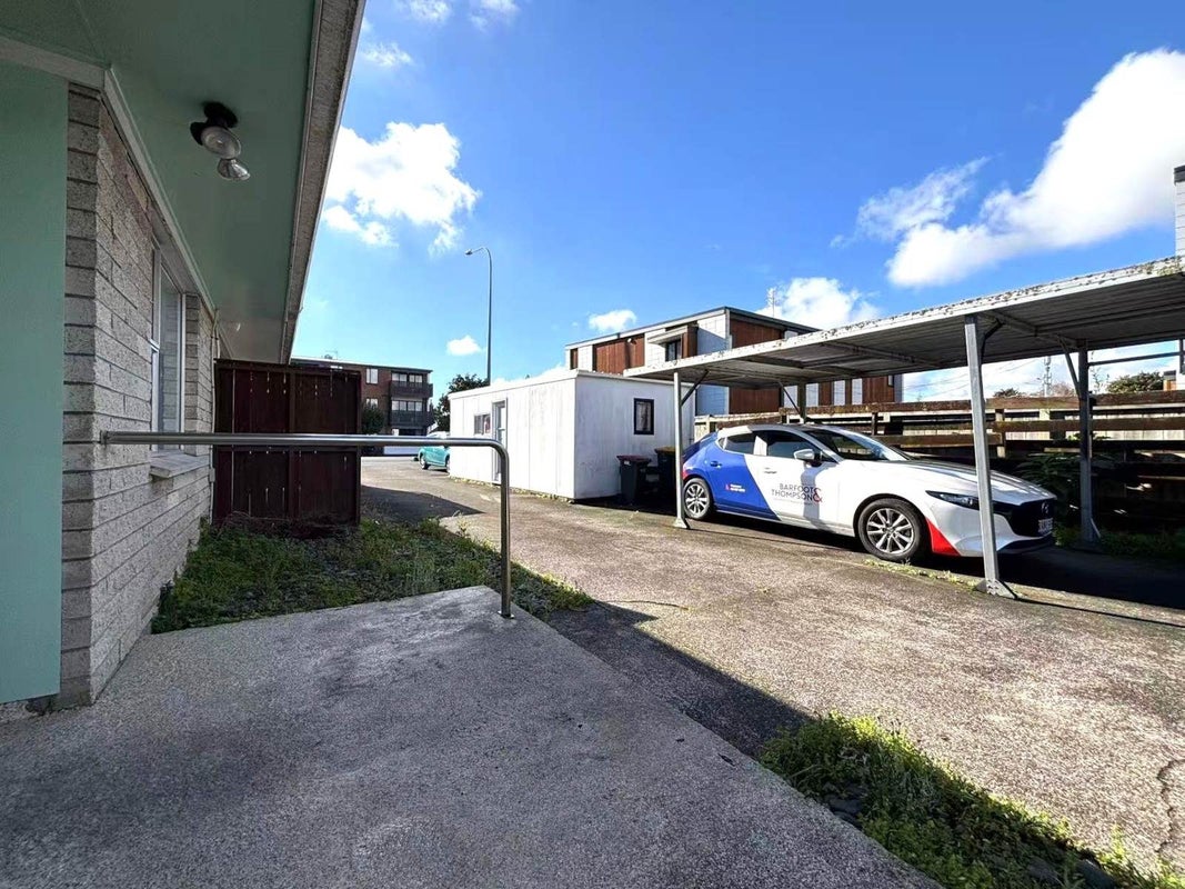 2/127 St George Street, Papatoetoe, Auckland - Carousel 2