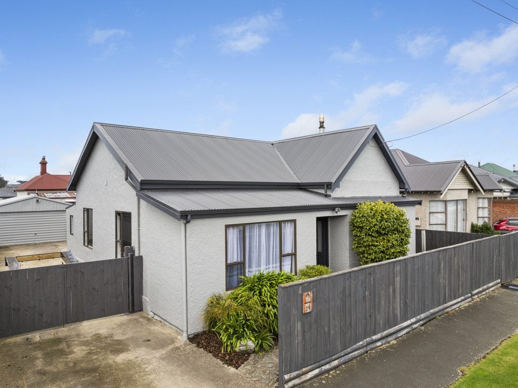 29 Normanby Street, Saint Kilda, Dunedin - Carousel 1