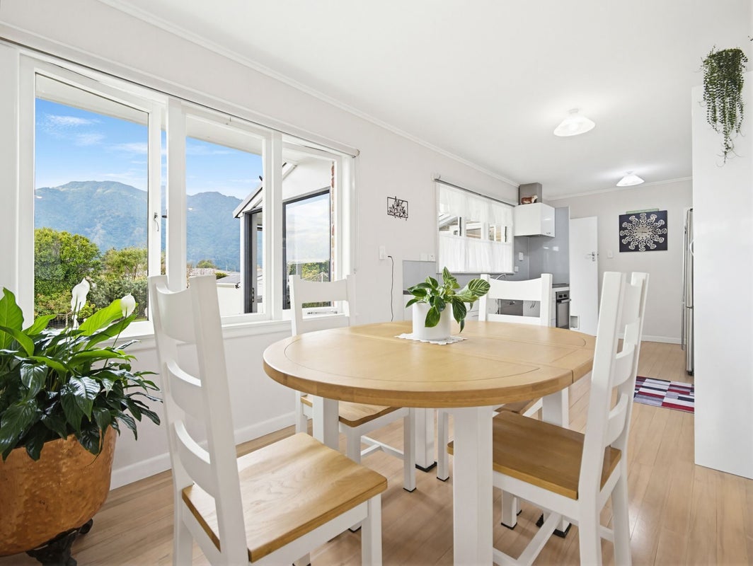 9 Churchill Avenue, Te Aroha, Te Aroha - Carousel 2
