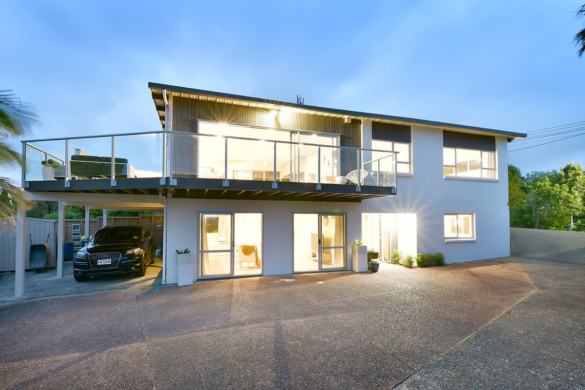 1/9 Auld Street, Torbay, Auckland - Carousel 2