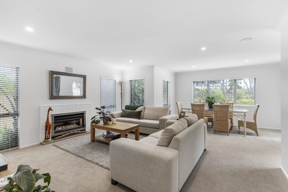 73 Aberley Road, Schnapper Rock, Auckland - Carousel 2