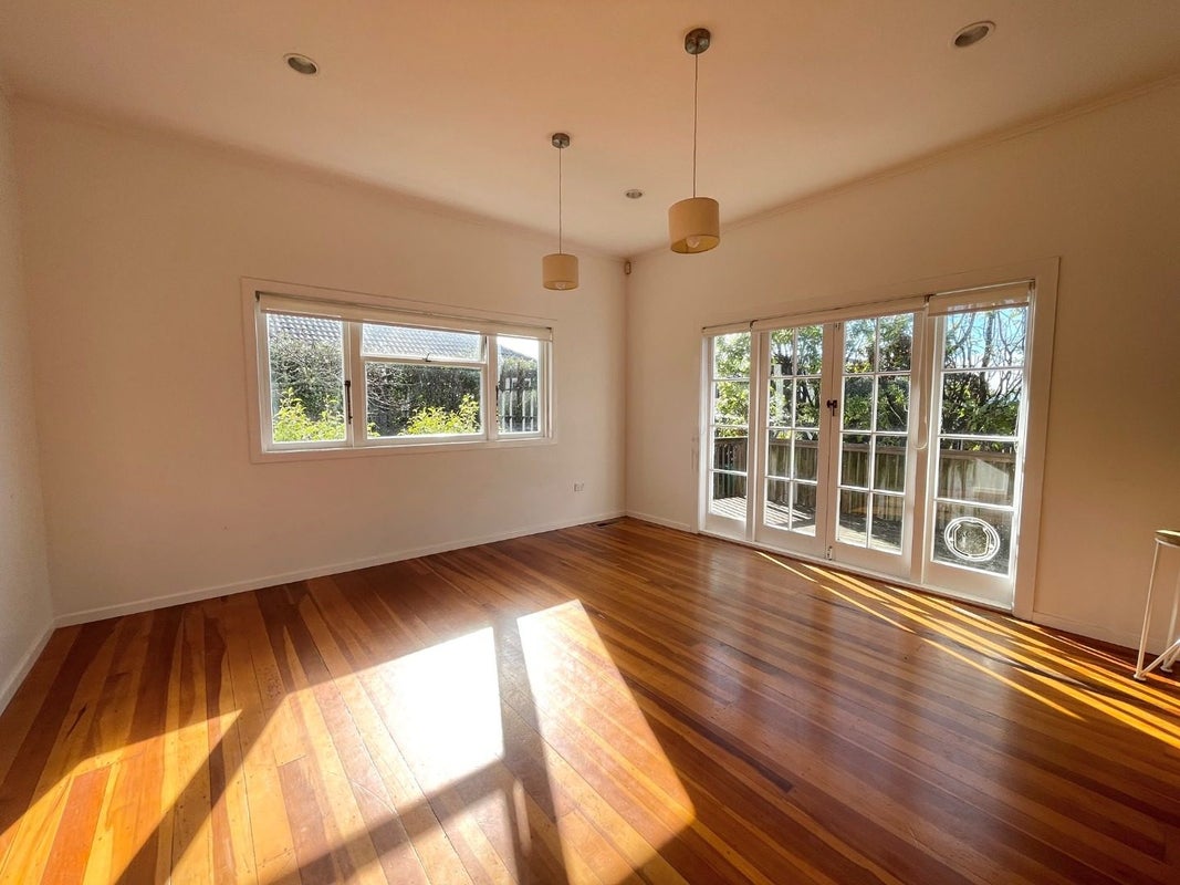4B Peet Avenue, Onehunga, Auckland City, Auckland - Carousel 2