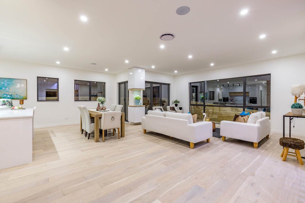 10 Carnell Lane, Pinehill, Auckland - Carousel 1
