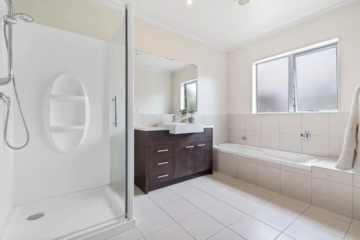 91 Mt Lebanon Crescent, The Gardens, Auckland - Carousel 11