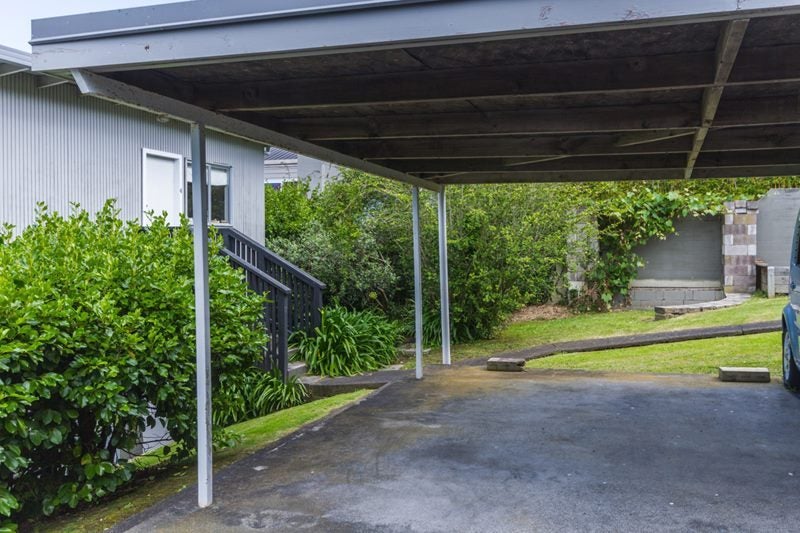 1/48 Gowing Drive, Meadowbank, Auckland - Carousel 5