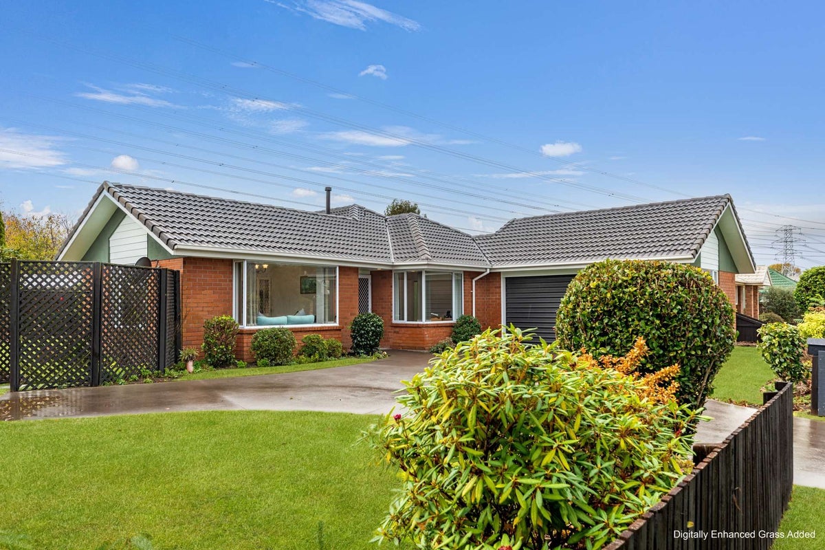 26 Showgate Avenue, Sockburn, Christchurch - Carousel 1