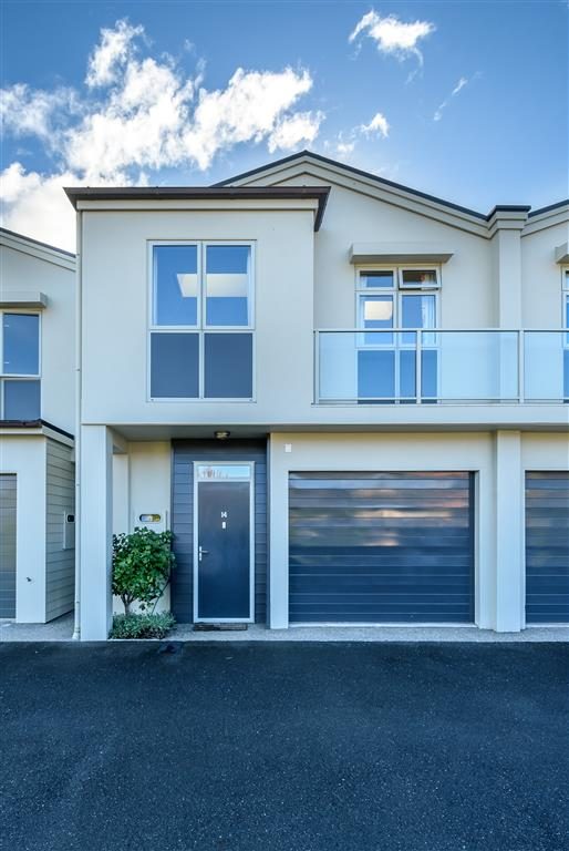 14/39 Trafalgar Street, The Wood, Nelson - Carousel 1