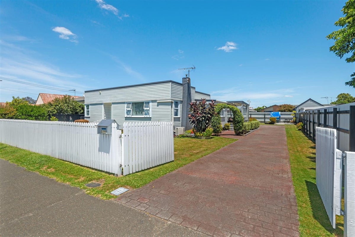 530 Gladstone Road, Te Hapara, Gisborne - Carousel 1