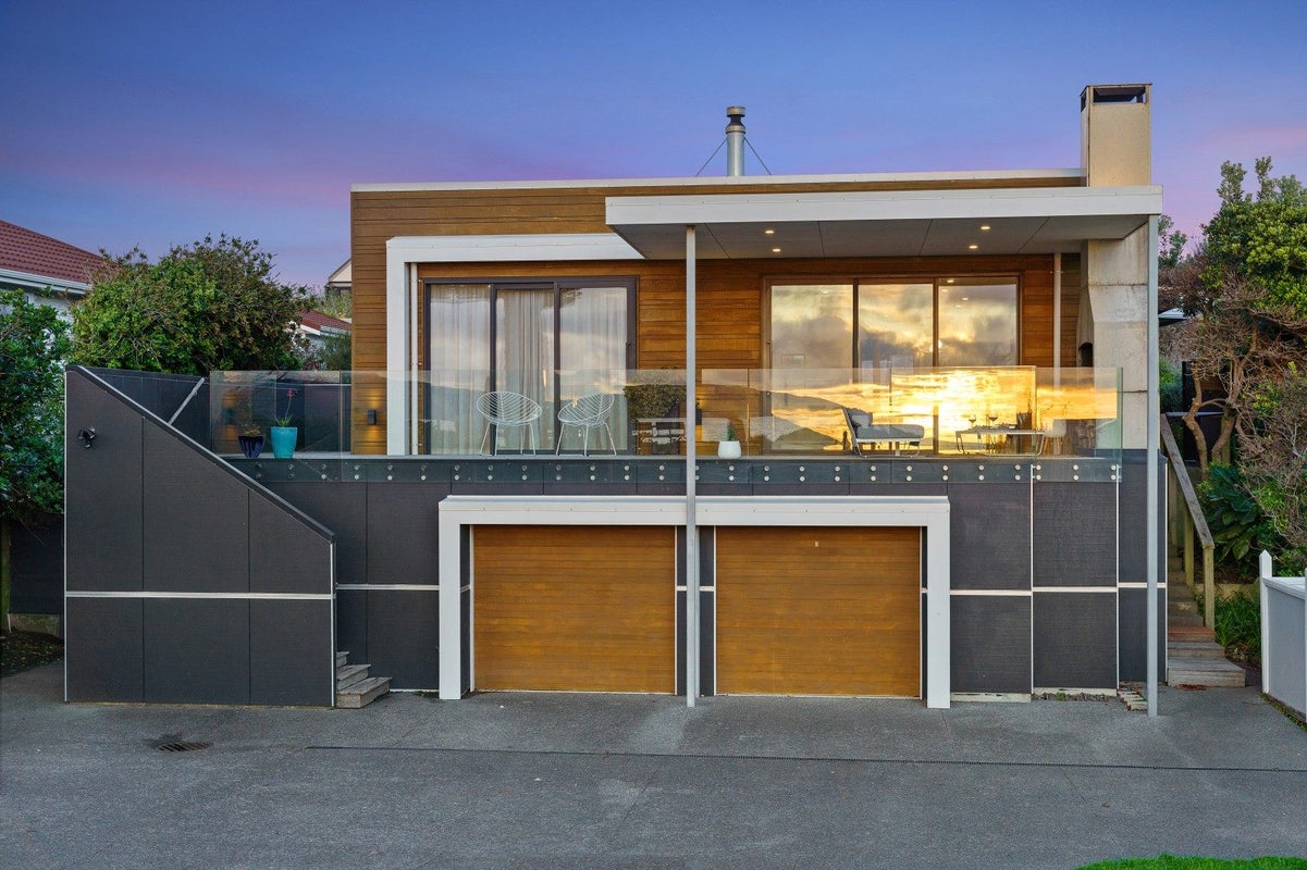 79 Marine Parade, Paraparaumu Beach, Paraparaumu - Carousel 2