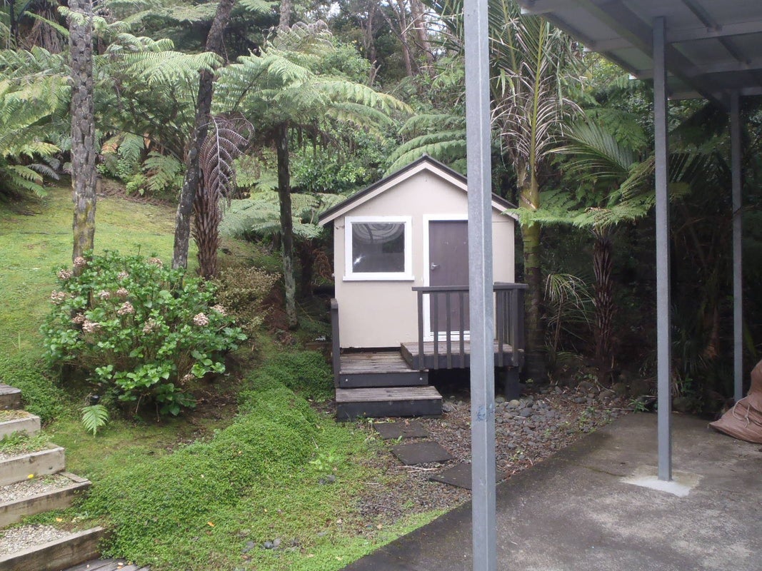 29 Takahe Road, Titirangi, Auckland - Carousel 19