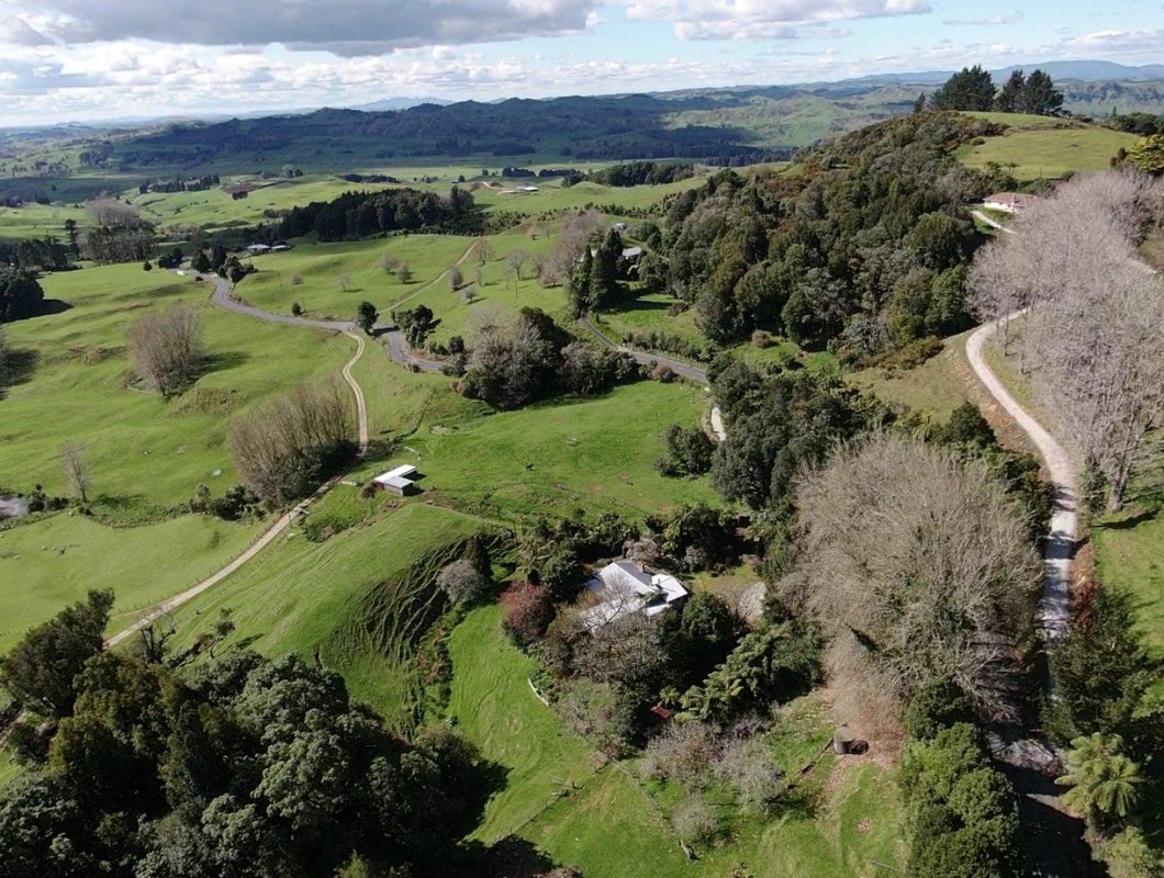 621 Troopers Road, Te Kuiti - Carousel 1