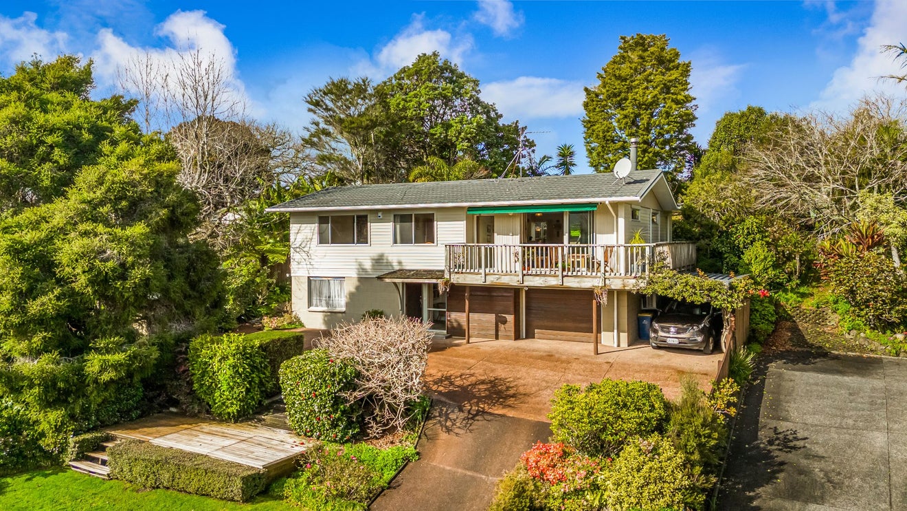22 Opanuku Road, Henderson Valley, Auckland - Carousel 1