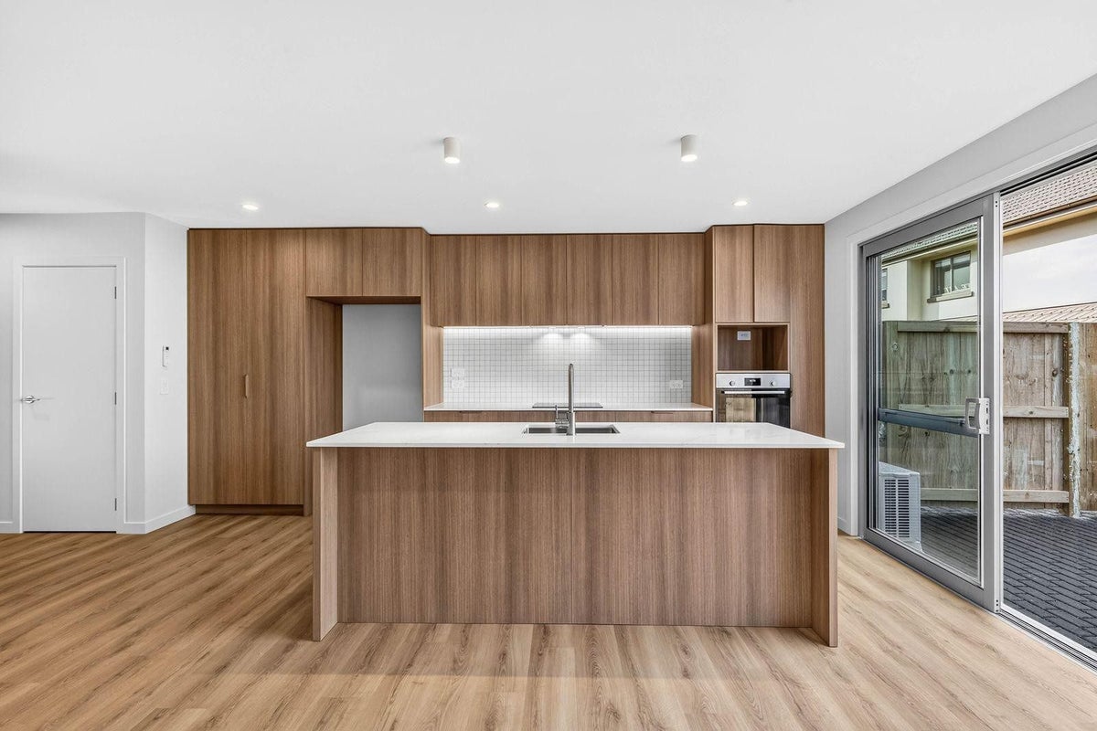 5/1 Teddy Street, Whitiora, Hamilton - Carousel 2