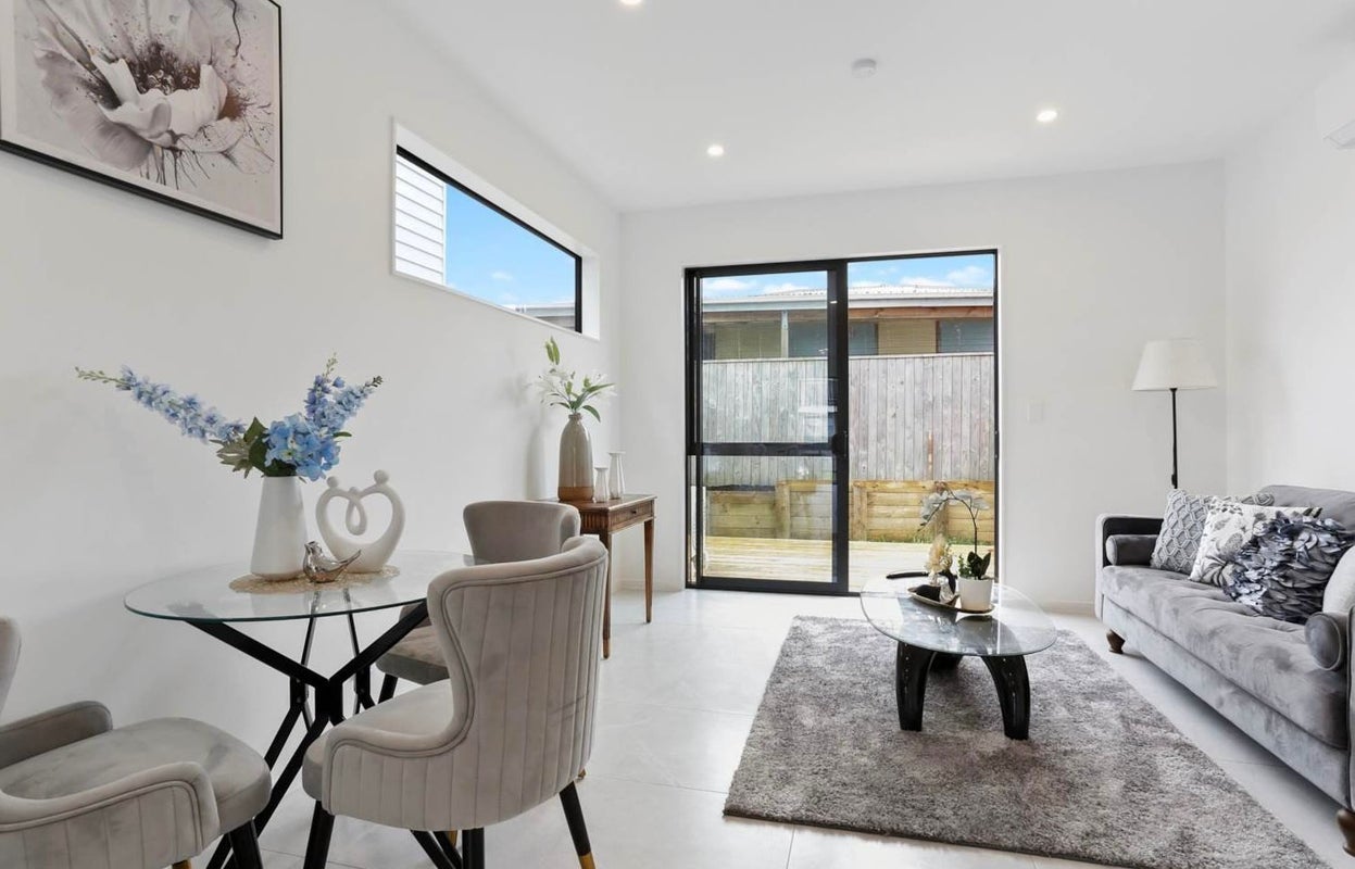 36 Whitley Crescent, Otara, Auckland - Carousel 4
