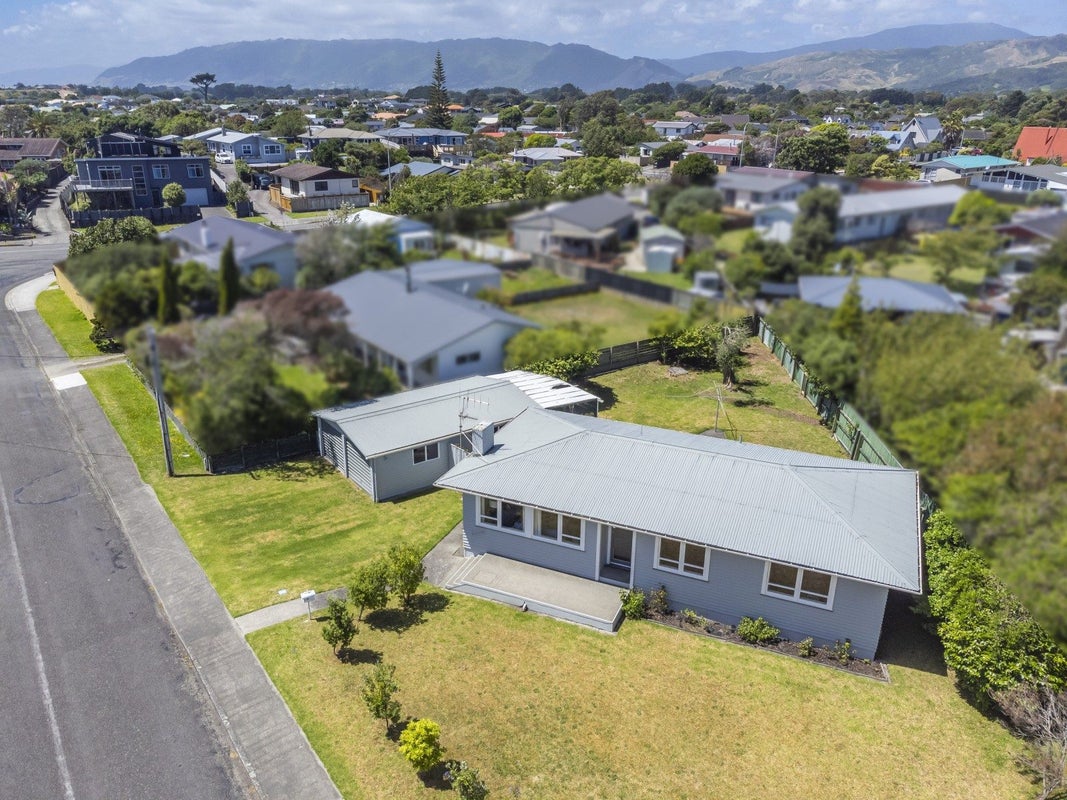 40 Francis Road, Paraparaumu Beach, Paraparaumu - Carousel 25