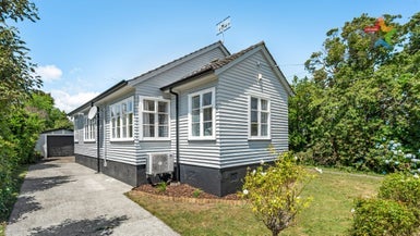 6 Lockwood Crescent, Taita, Lower Hutt - Carousel 1