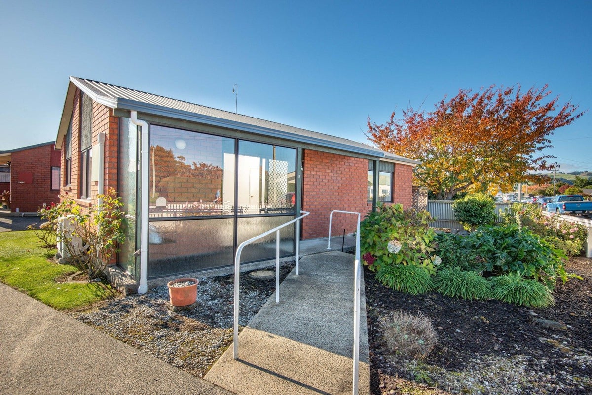 125E Factory Road, Mosgiel, Mosgiel - Carousel 1
