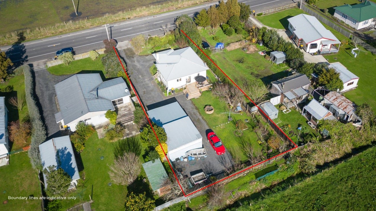 677 State Highway 25, Thames - Carousel 27