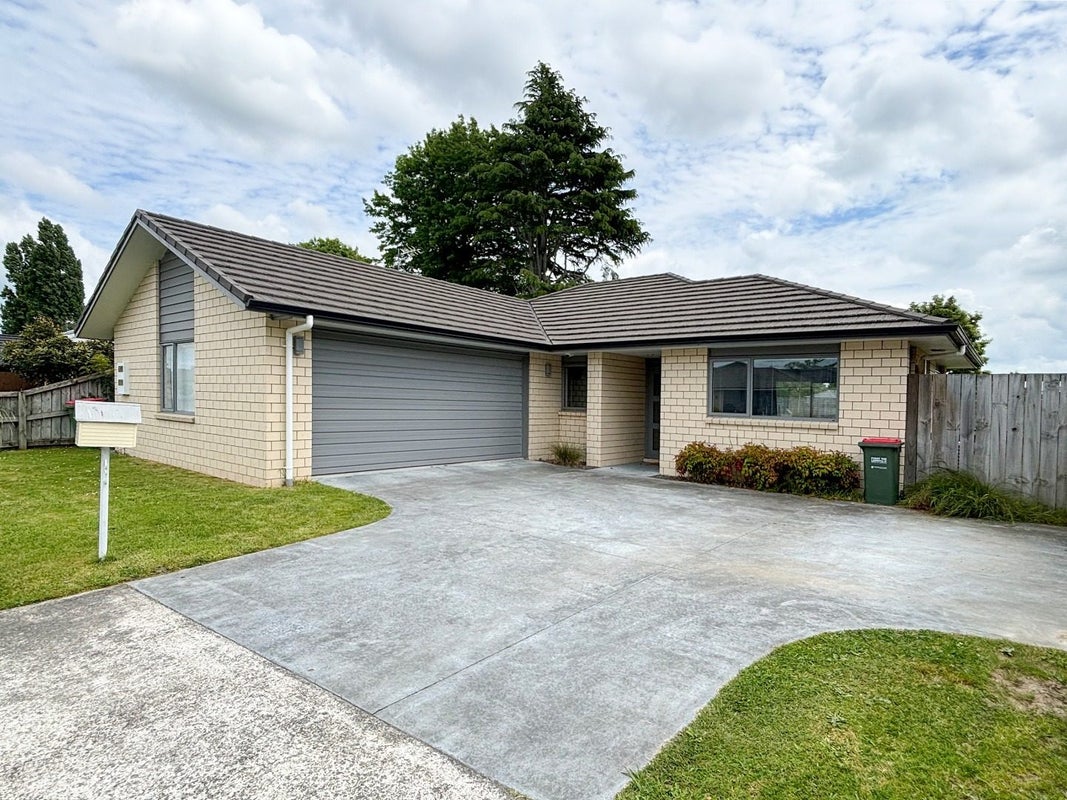 57 Tupelo Street, Pukete, Hamilton - Carousel 1