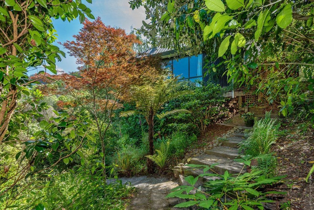 16 Zephyr Terrace, Governors Bay, Governors Bay - Carousel 1