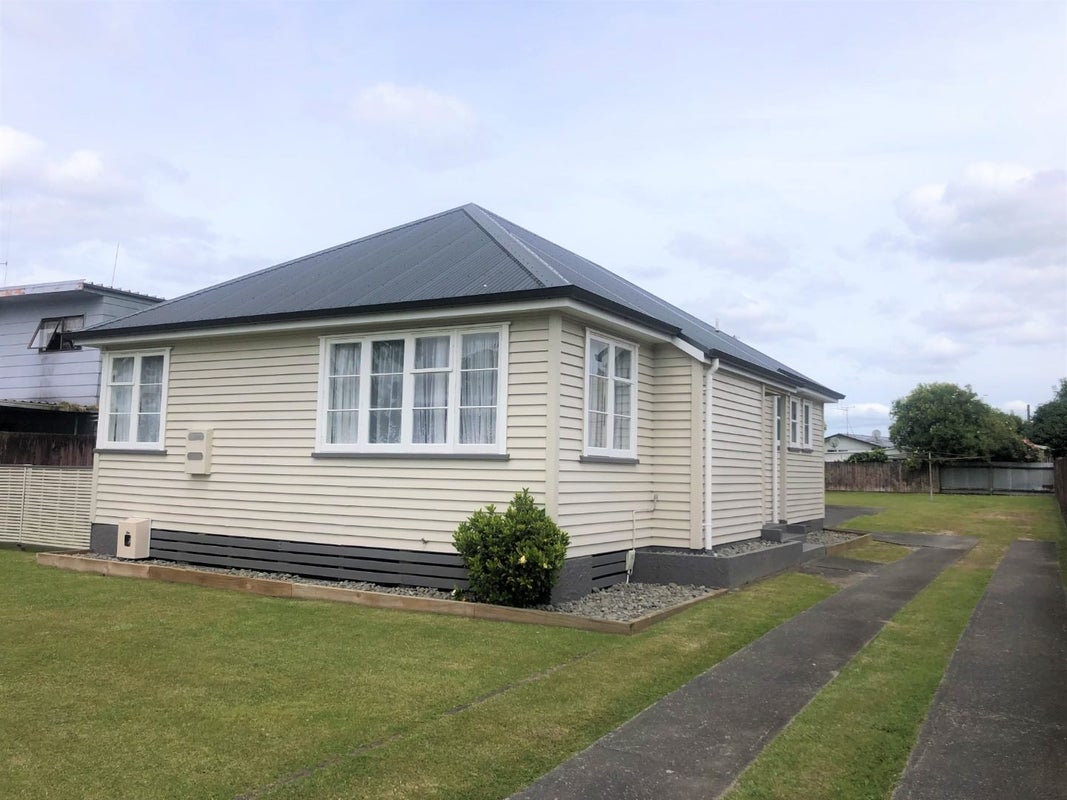 126 Fairfield Road, Fairfield, Hamilton - Carousel 2