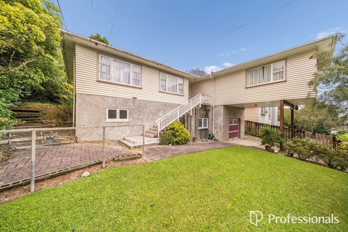 66 Hay Street, Naenae, Lower Hutt, Wellington - Carousel 1