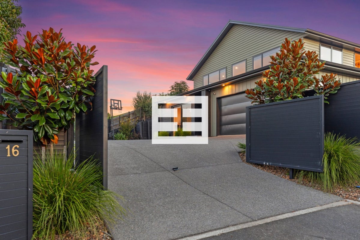 16 Mearns Way, Ohauiti, Tauranga - Carousel 1