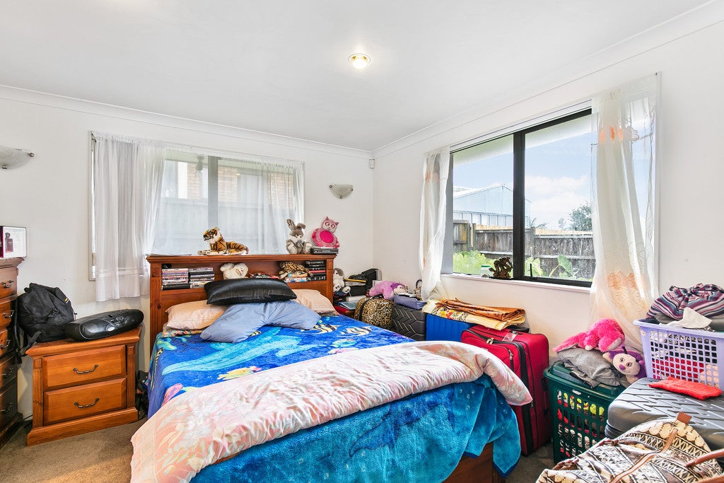 70A Farquhar Road, Glendene, Auckland - Carousel 26