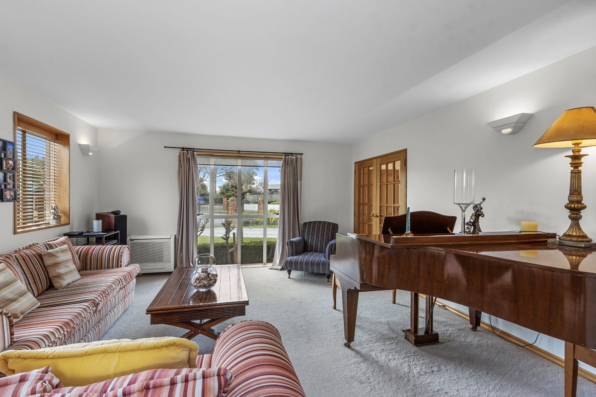 26 Lochmore Street, Bishopdale, Christchurch - Carousel 2