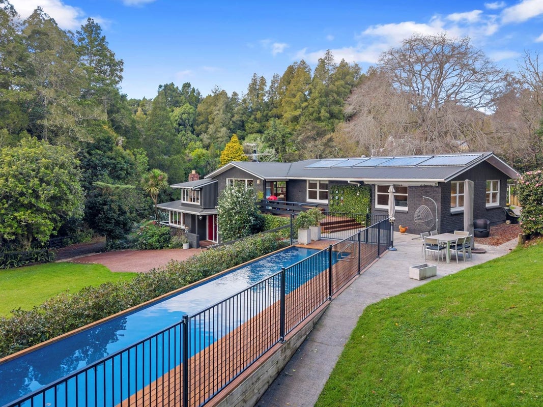 426 Ponga Road, Papakura - Carousel 1