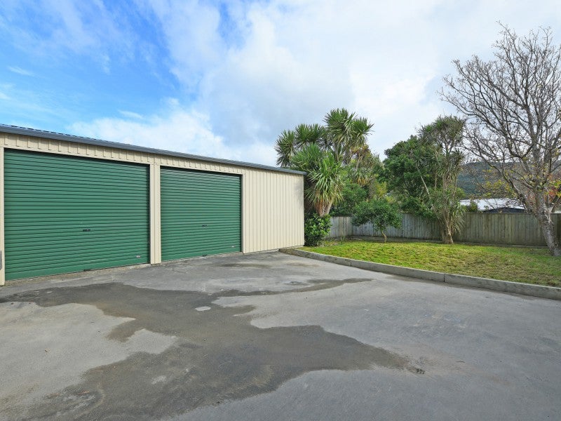 60 Coast Road, Wainuiomata, Lower Hutt - Carousel 18