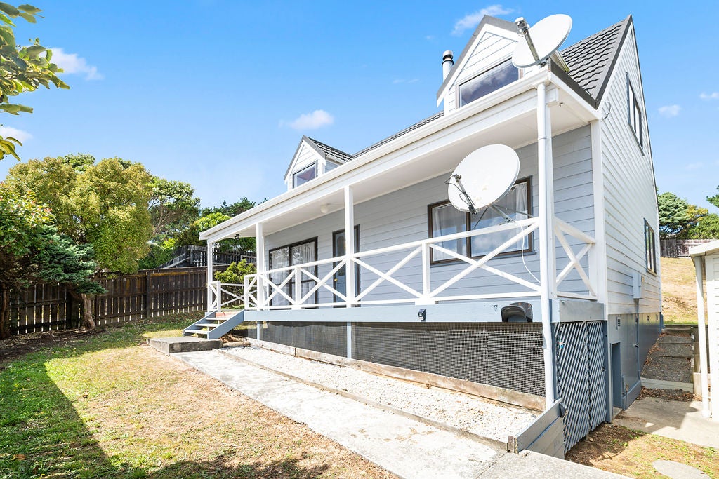 134 Mark Avenue, Grenada Village, Wellington - Carousel 1