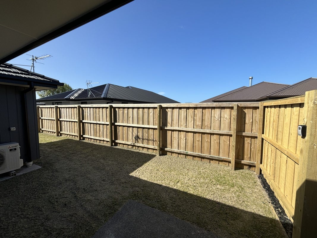 6 Harvest Lane, Belfast, Christchurch - Carousel 7
