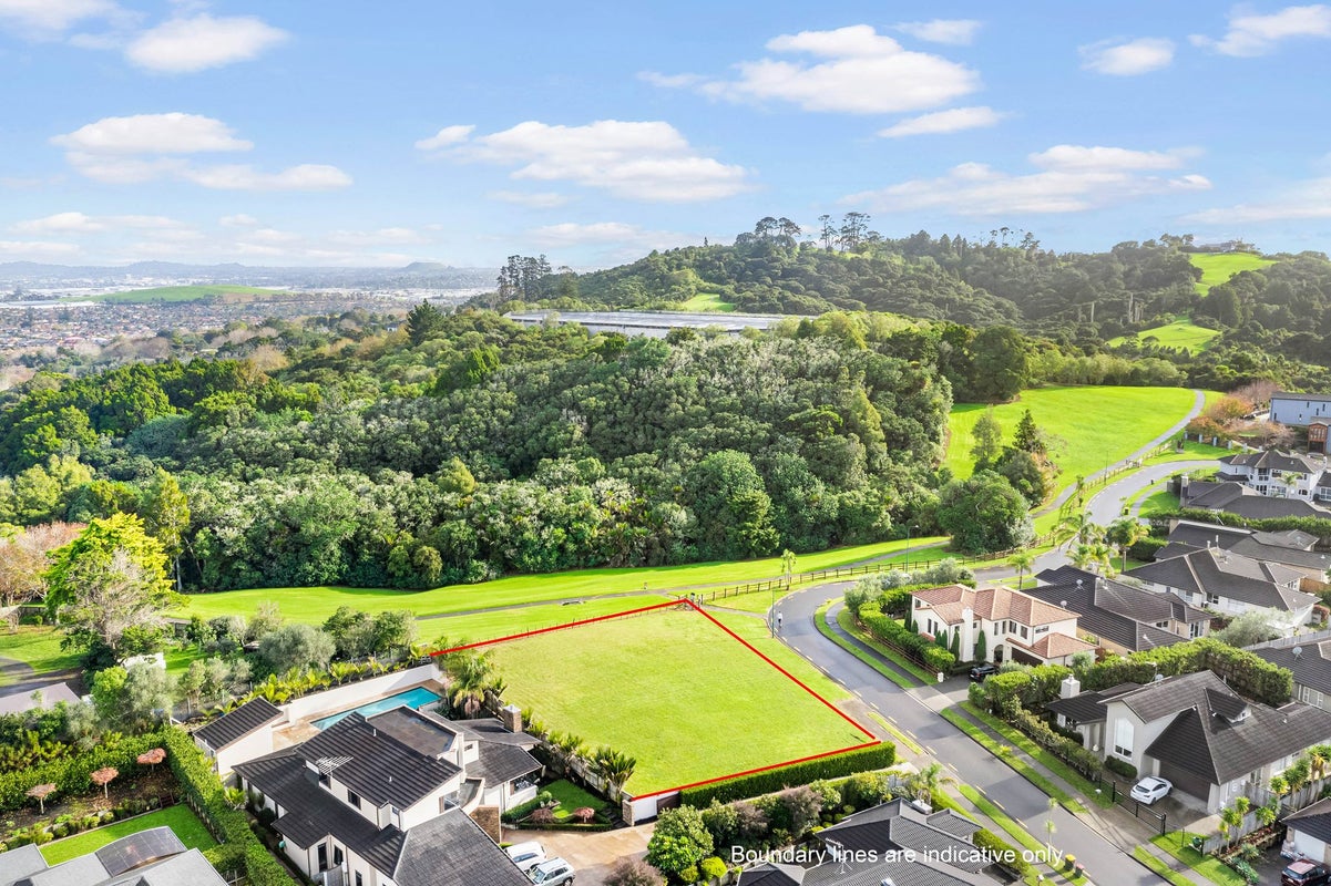 8 Kenley Heights, East Tamaki, Manukau - Carousel 2
