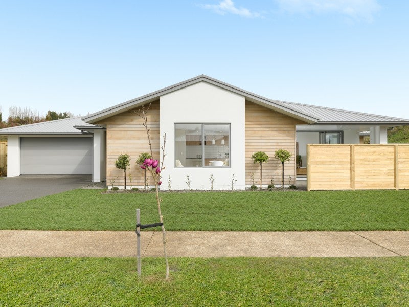 128 Whakaturou Crescent, Pyes Pa, Tauranga - Carousel 2