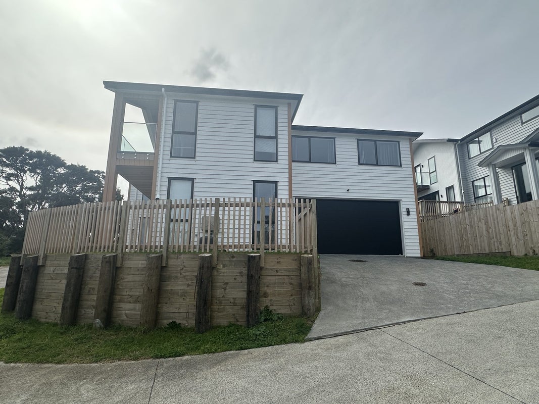 22 Anehu Place, Greenhithe, Auckland - Carousel 21