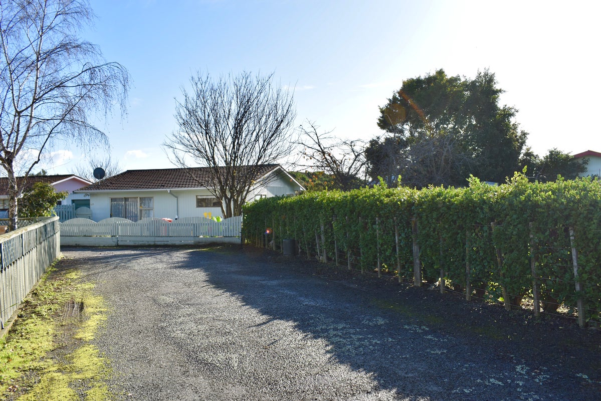 275C Main Highway, Otaki, Otaki - Carousel 1