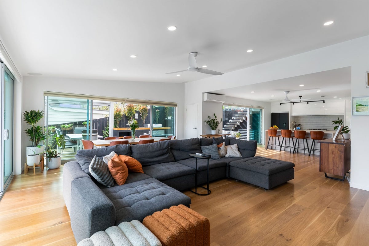 66 Reihana Street, Orakei, Auckland City, Auckland - Carousel 2