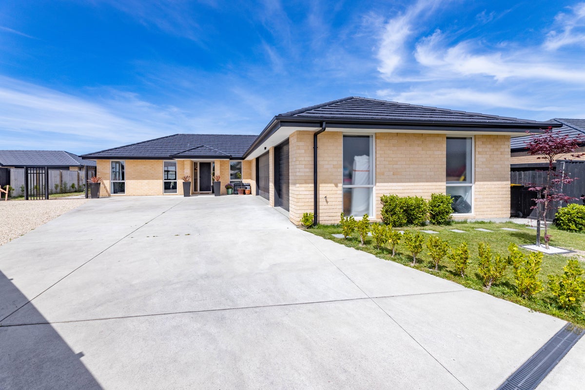 20 Blair Place, Kaiapoi, Kaiapoi - Carousel 1