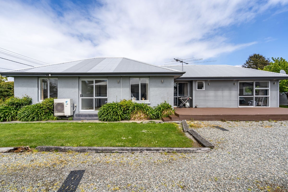 78 Stobo Street, Grasmere, Invercargill - Carousel 1