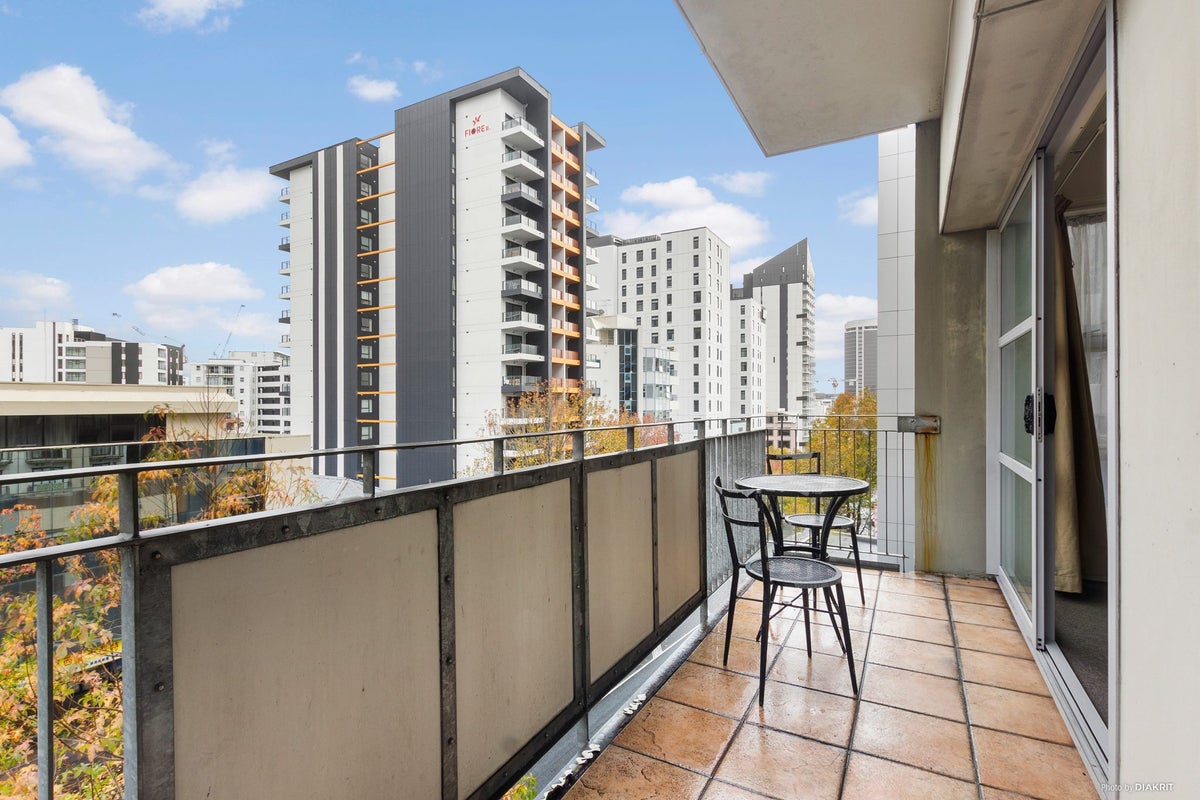 2D/82 Wakefield Street, Auckland Central, Auckland - Carousel 2