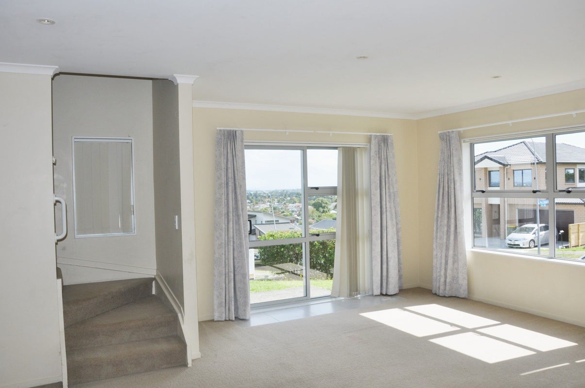 96 Keri Vista Rise, Papakura, Papakura - Carousel 2